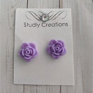 𝅺🆕 Studlycreations lilac Rose floral earrings